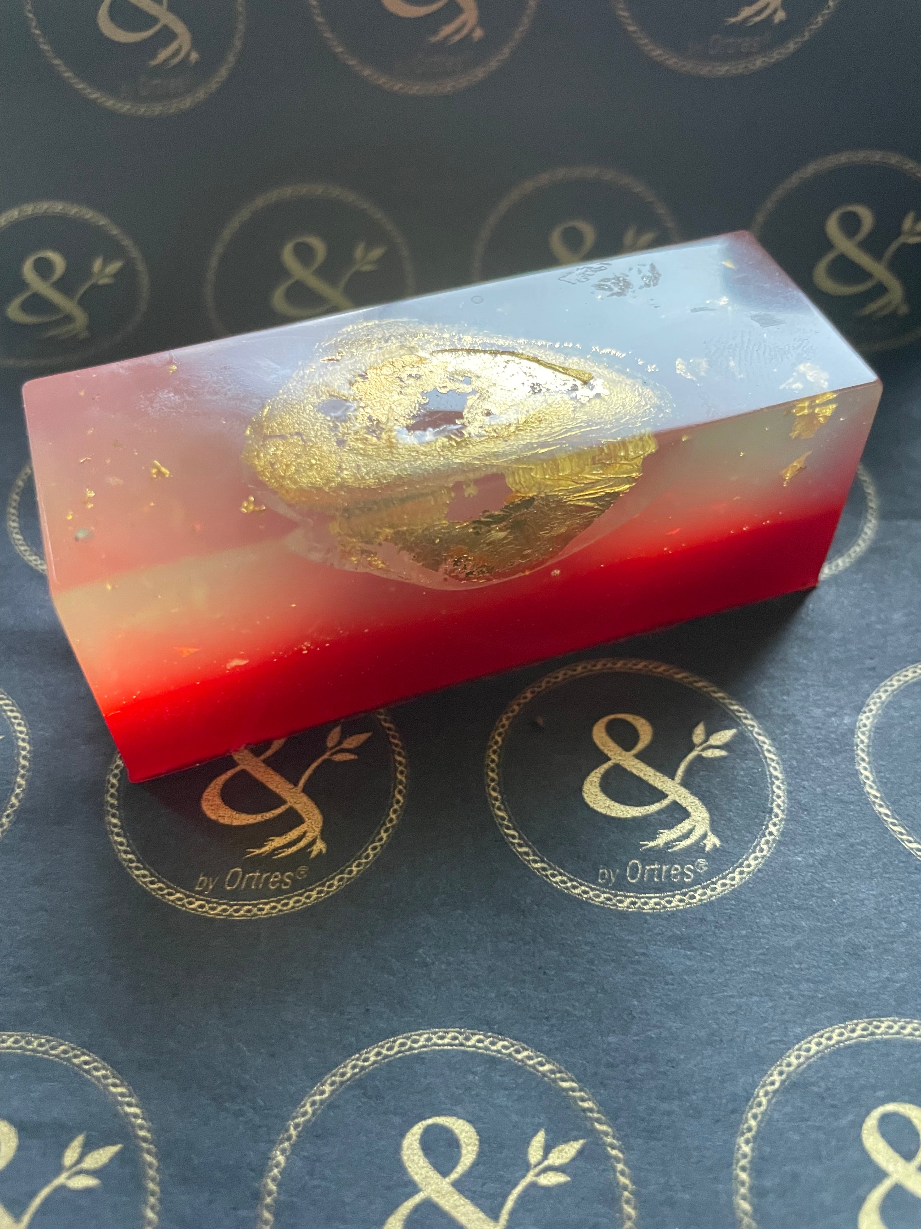 Coffret (DIY) Savon pierres semi-précieuses à l'or certifié 24,9K