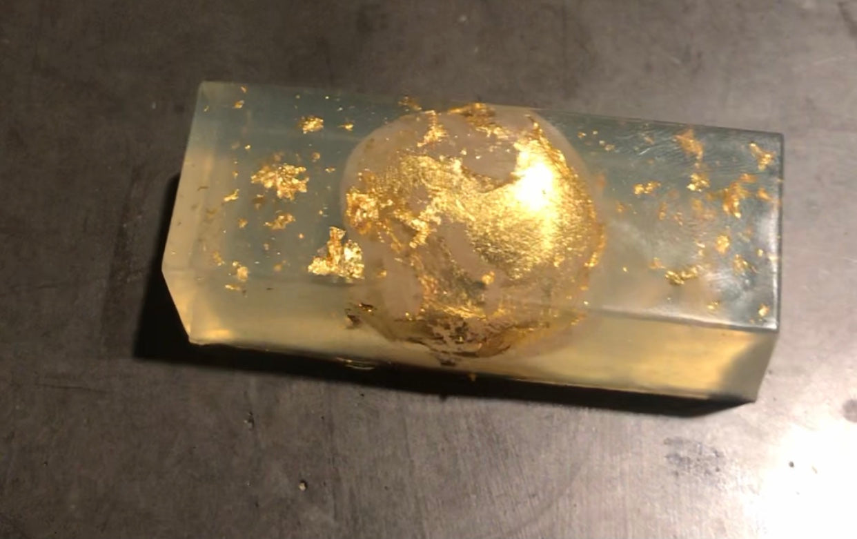 Coffret (DIY) Savon pierres semi-précieuses à l'or certifié 24,9K